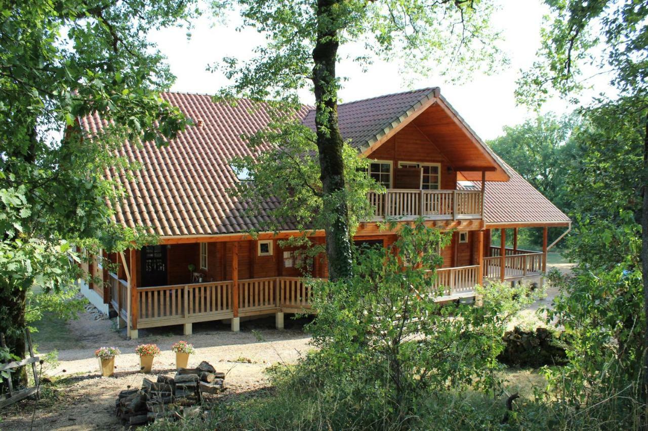 Holiday home Maisonnette L'arrivee Autoire