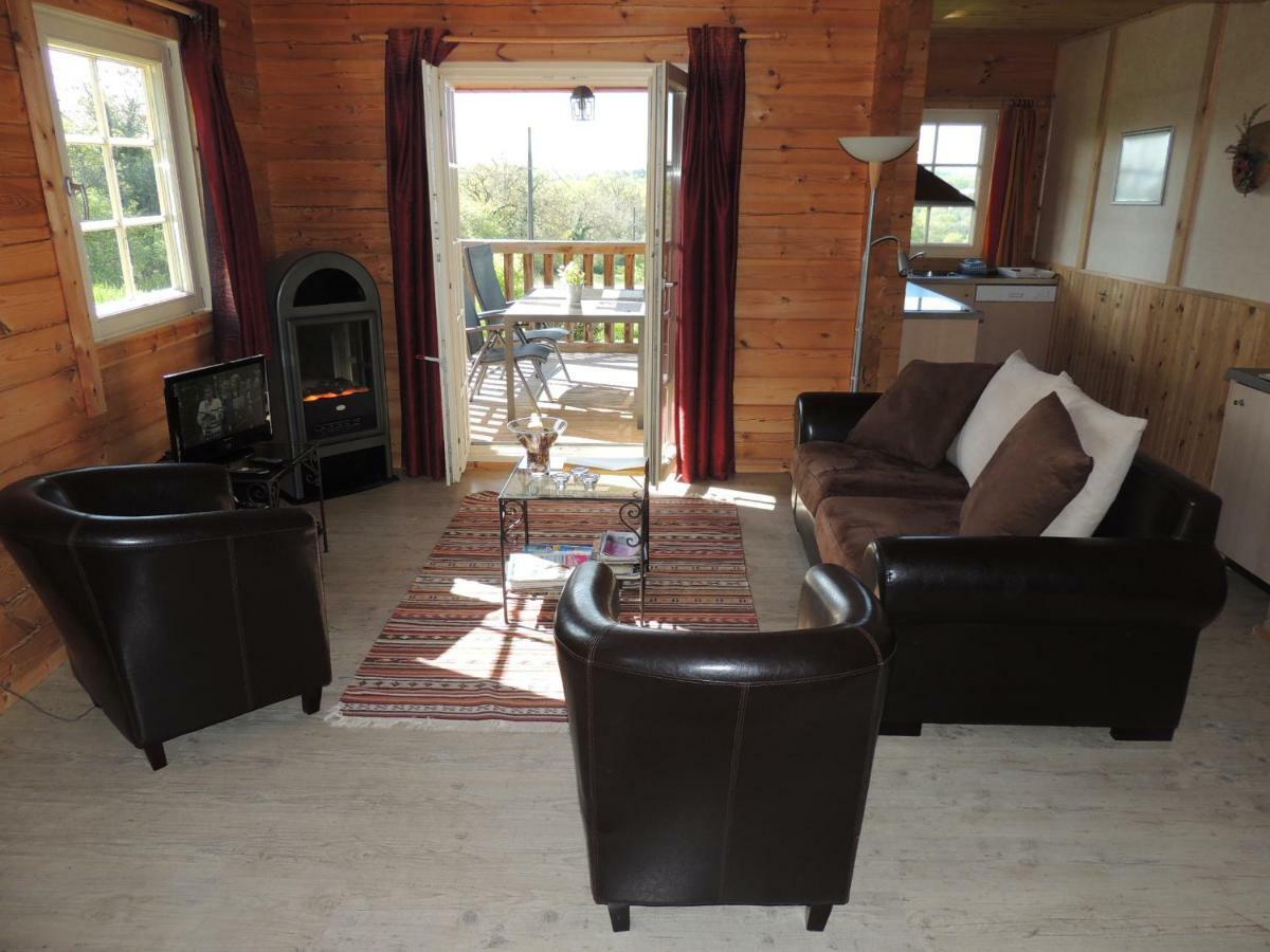 Holiday home Maisonnette L'arrivee Autoire